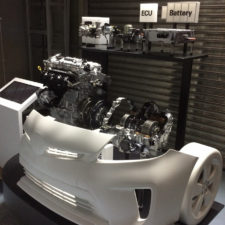 ハイブリッド車部品展示什器