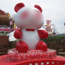 大型キャラクターオブジェ