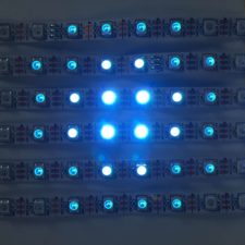 モック面上流れLED